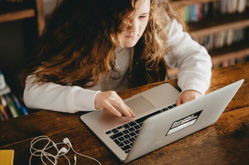 The Future of Digital Education: Trends, Benefits, and Challenges